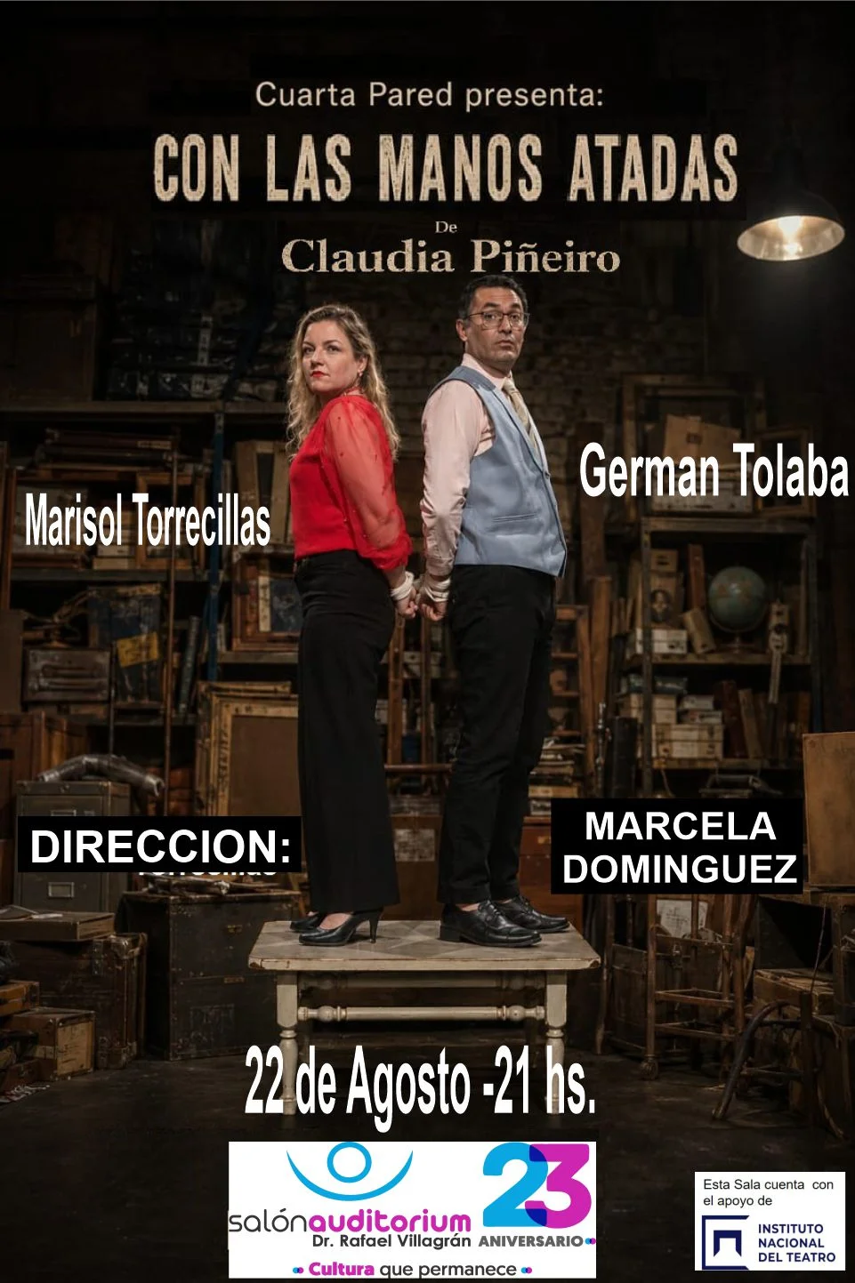 "Con las Manos atadas" de Claudia Piñero.